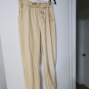 Lululemon high waist pull on khakis